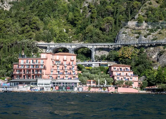 Hotel Capo Reamol